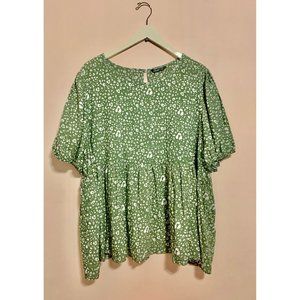 Shein women's shirt/top fits like a 2X Super Cute!